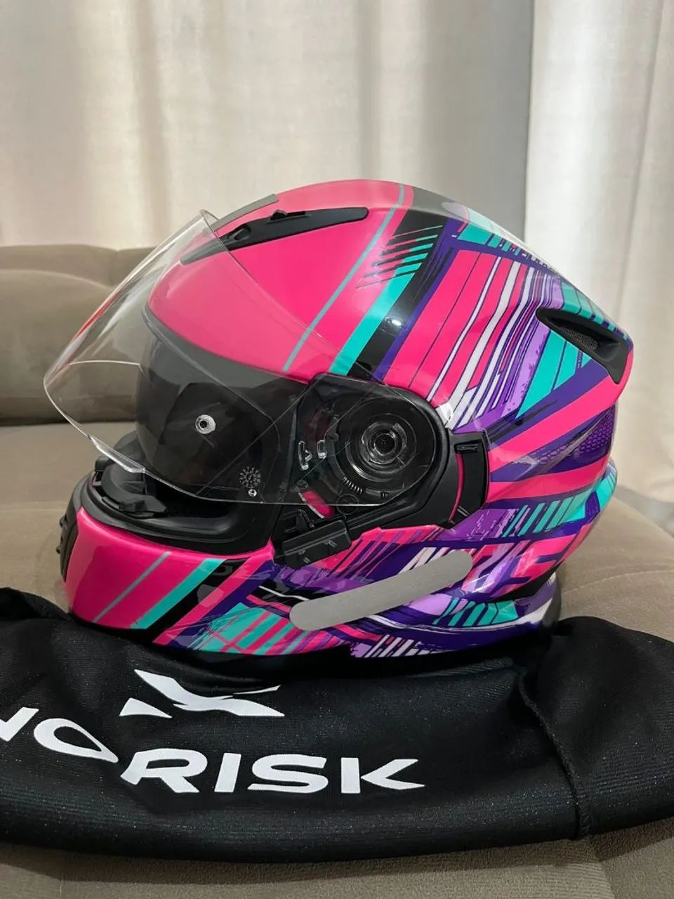 Capacete norisk - tamanho 58