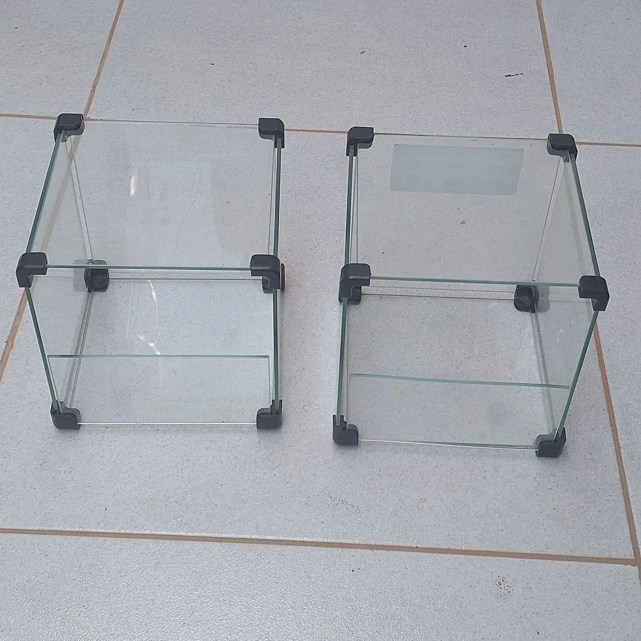 Vende se 2 baleiro de vidro  - Foto 4