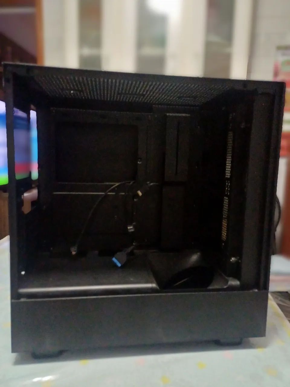 Gabinete NZXT H5 FLOW  Preto - Foto 4