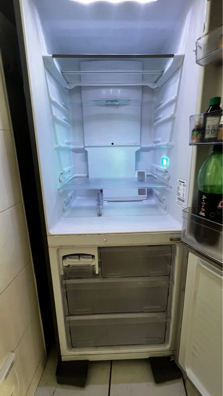 Geladeira Refrigerador inverter Panasonic 2 Portas Frost Free 460 Litros - Foto 3
