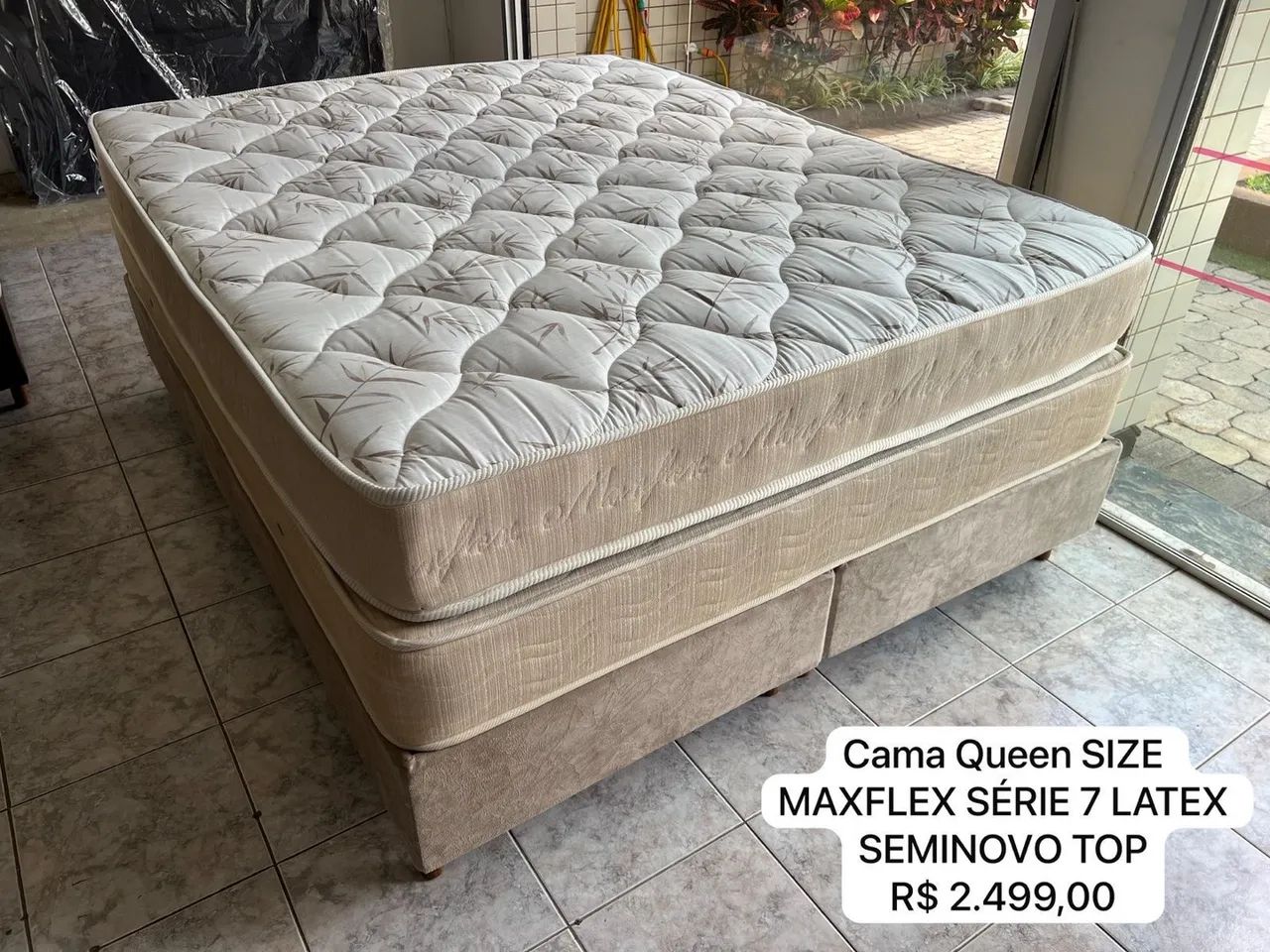 Cama Queen Size Maxflex Série 7  - Seminova