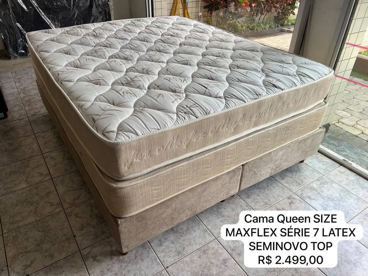 Cama Queen Size Maxflex Série 7 - Seminova
