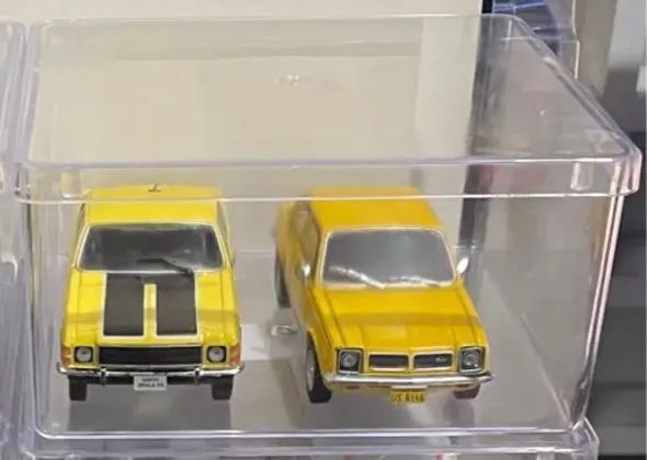 Caixa Acrílica para miniaturas Coleção carros brasileiros 