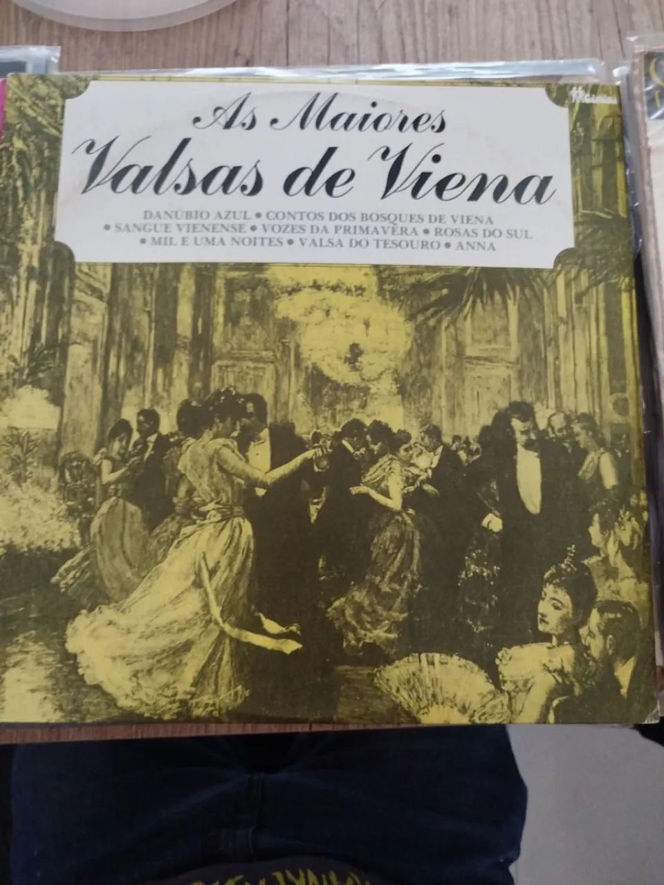 LP as maiores valsas de Viena .