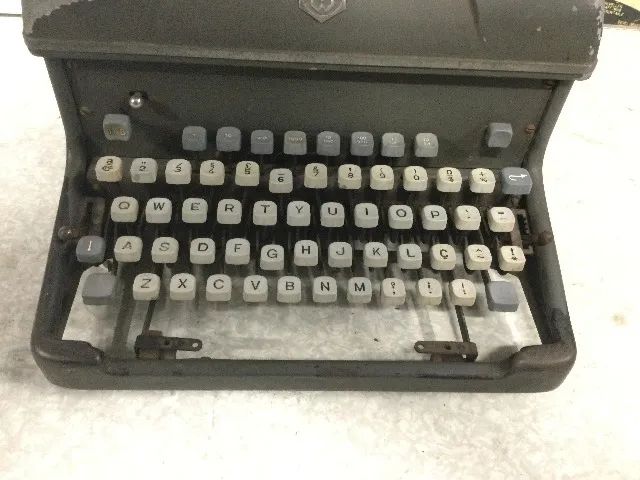 maquina de escrever antiga  - Foto 3