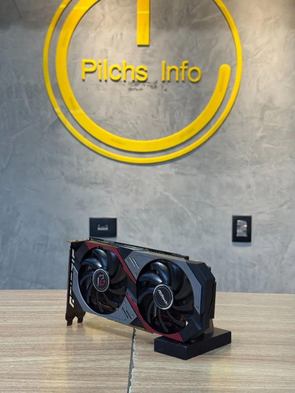 RX 5500 XT 8GB AsRock - Garantia - Loja física - Garantia - Olx Pay - Foto 2