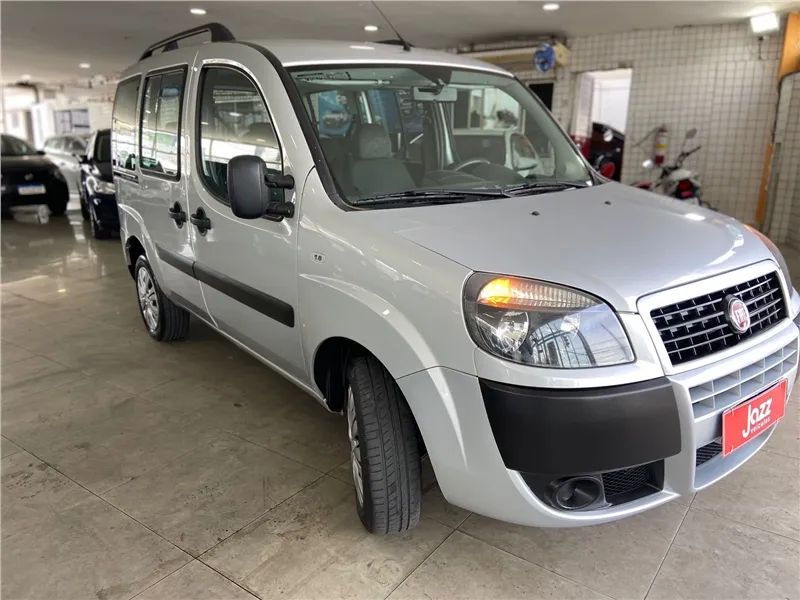 Fiat Doblo 2021 1.8 mpi essence 7l 16v flex 4p manual - Foto 3