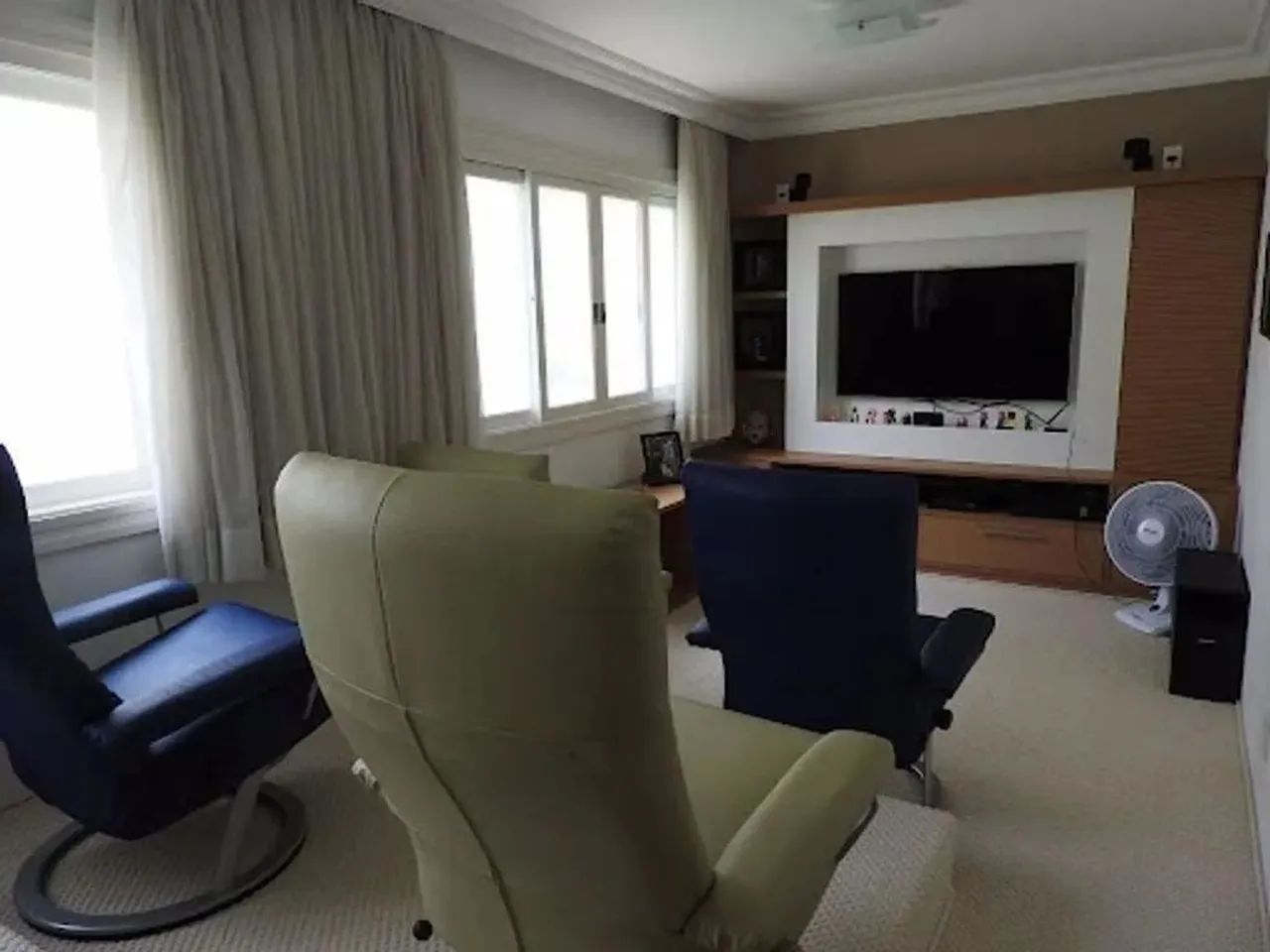 Casa à venda e para alugar em Santana de Parnaíba, Alphaville, com 4 suítes, com 560 m² - Foto 6