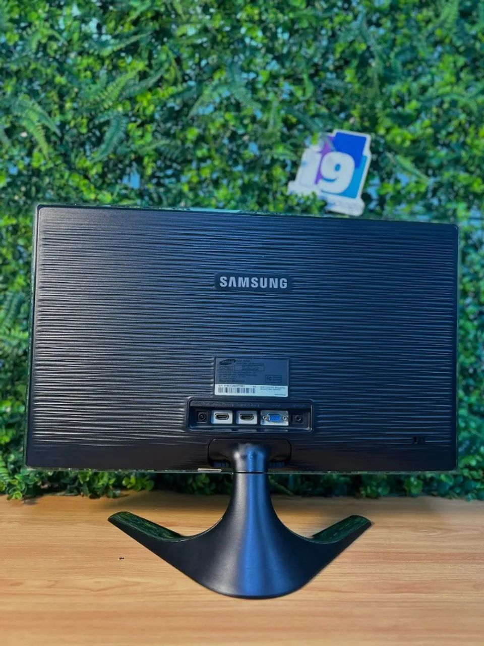 Monitor Samsung  23 polegadas 60Hz Model: BX2350 2x Hdmi  1x Vga  Alime - Foto 2