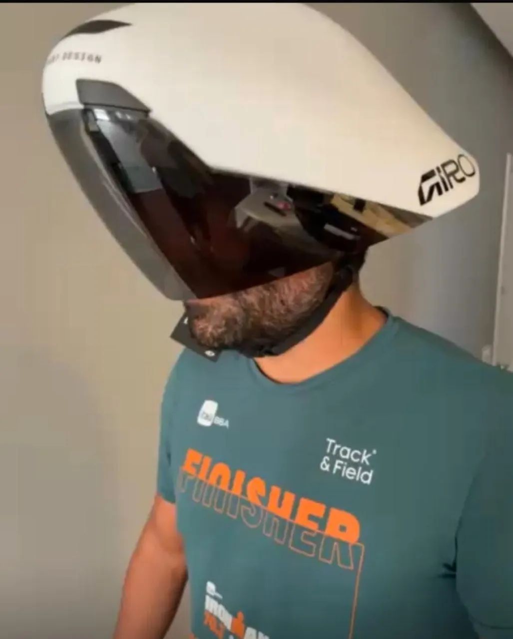 CAPACETE GIRO DE CONTRA RELÓGIO AHEROHEAD II MIPS - usado 1 vez 70.3 DF 13.04.2025 - Foto 4