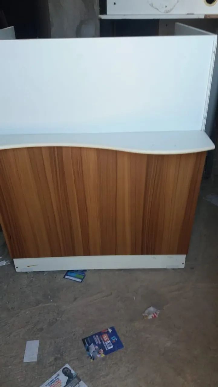 Balcão comercial com design moderno