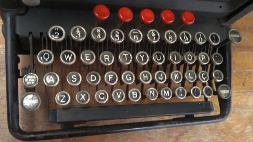 Máquina de escrever Remington - Foto 4