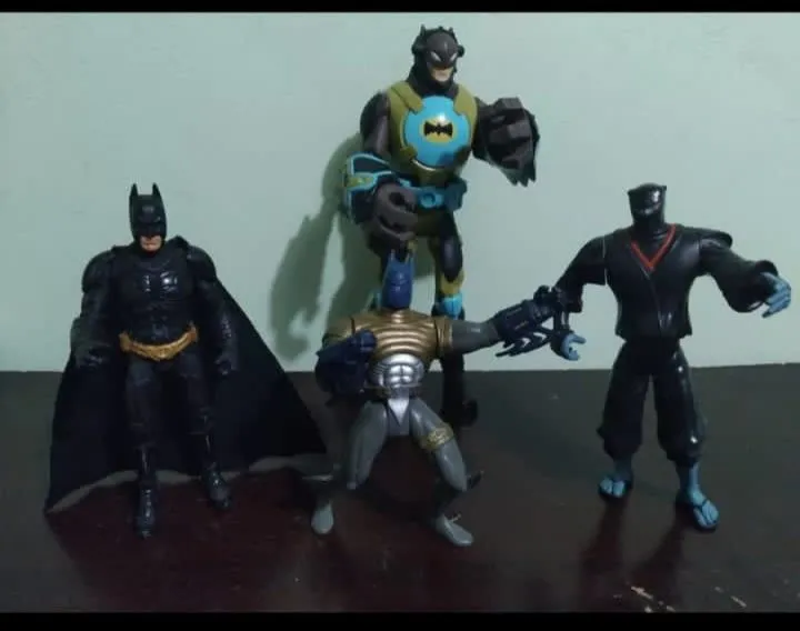 Batman lote com figuras variadas