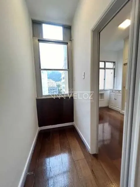 Quarto e sala em Botafogo com 58 m²