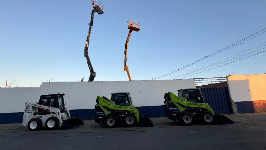 Locação de Minicarregadeira 830 kg - Foto 3