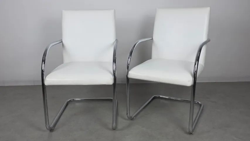 Par de Cadeiras linha de escritório em Aço tubular cromado, ultraresistente