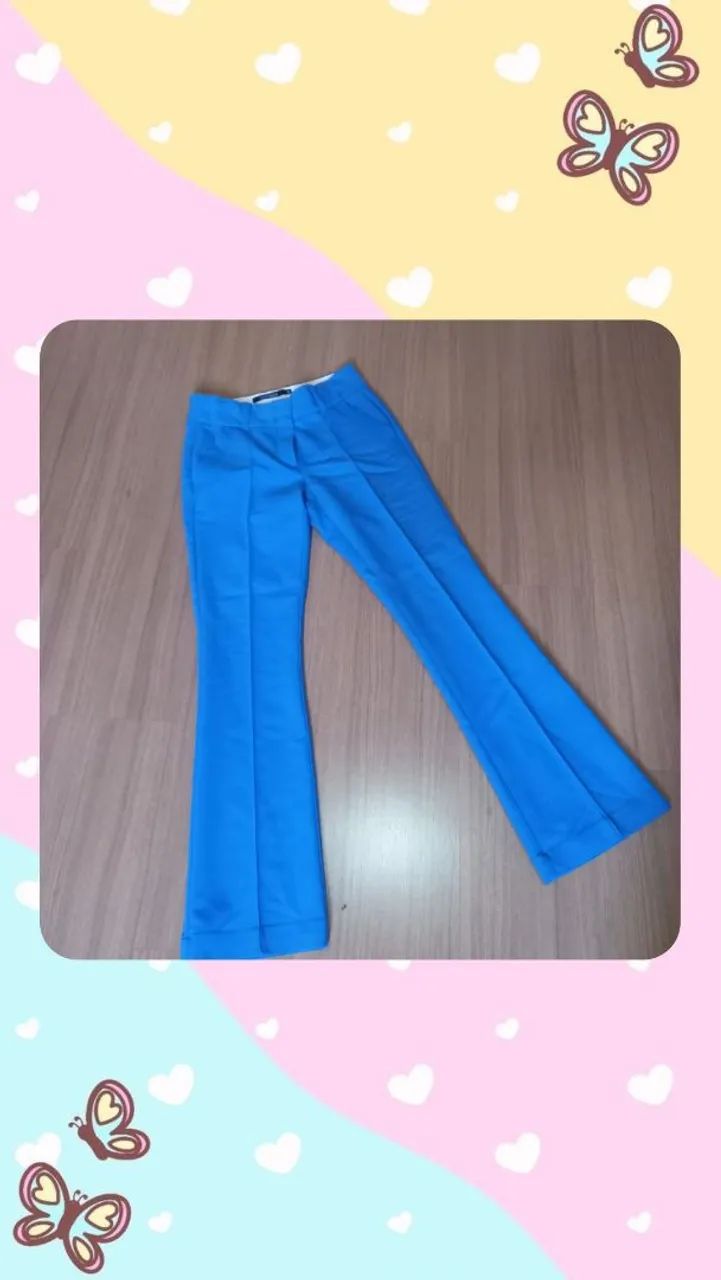 Calça Azul Flare Elegante