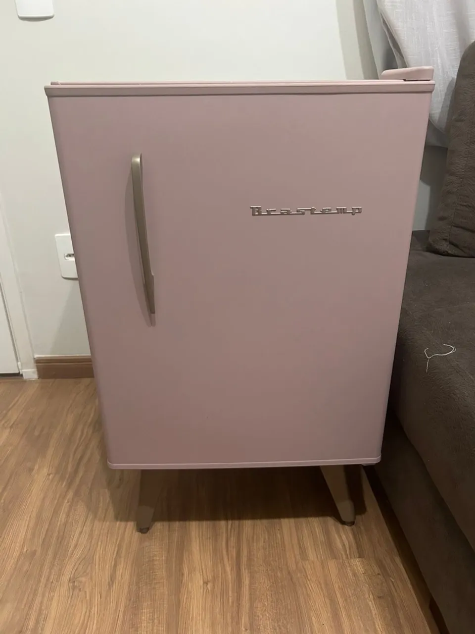 Frigobar Rosa