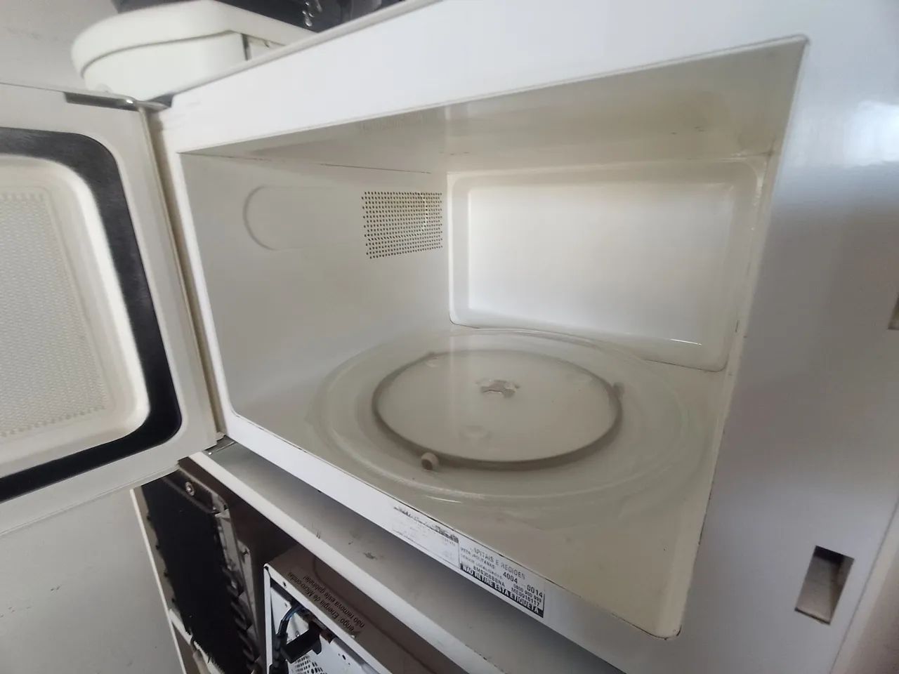 Microondas Brastemp/ Grande/ Top/ retirar em Santa Maria  - Foto 4