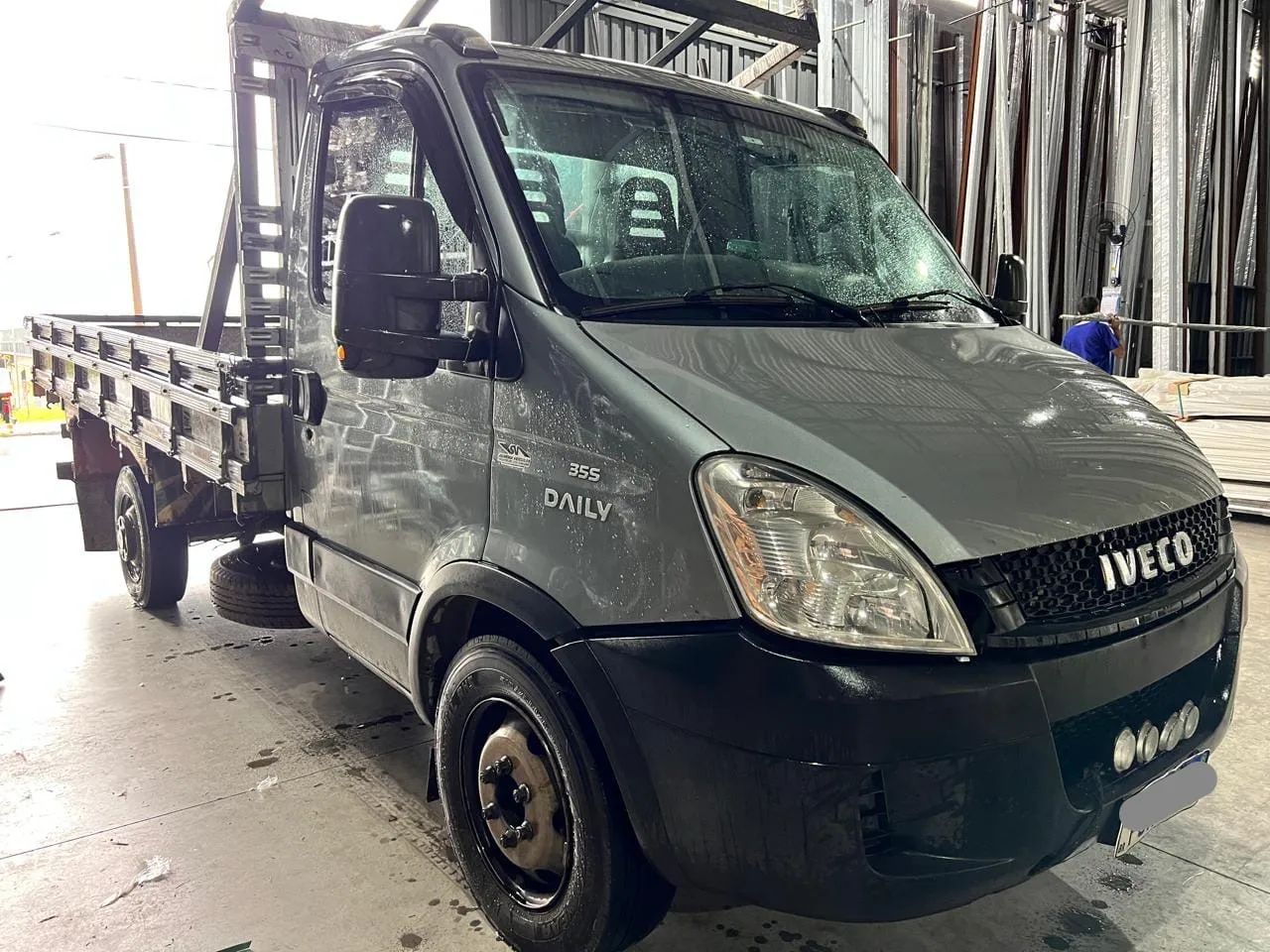 Iveco 35 s 14 camionete carroceria ano 2015.   - Foto 2