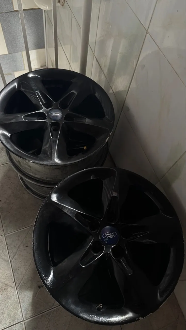 Rodas Ford Aro 16