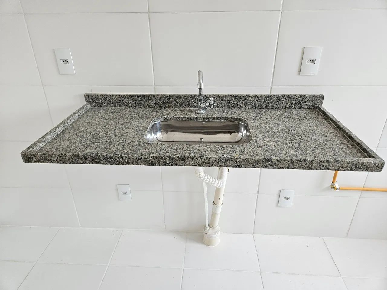 Pia de granito 120x55