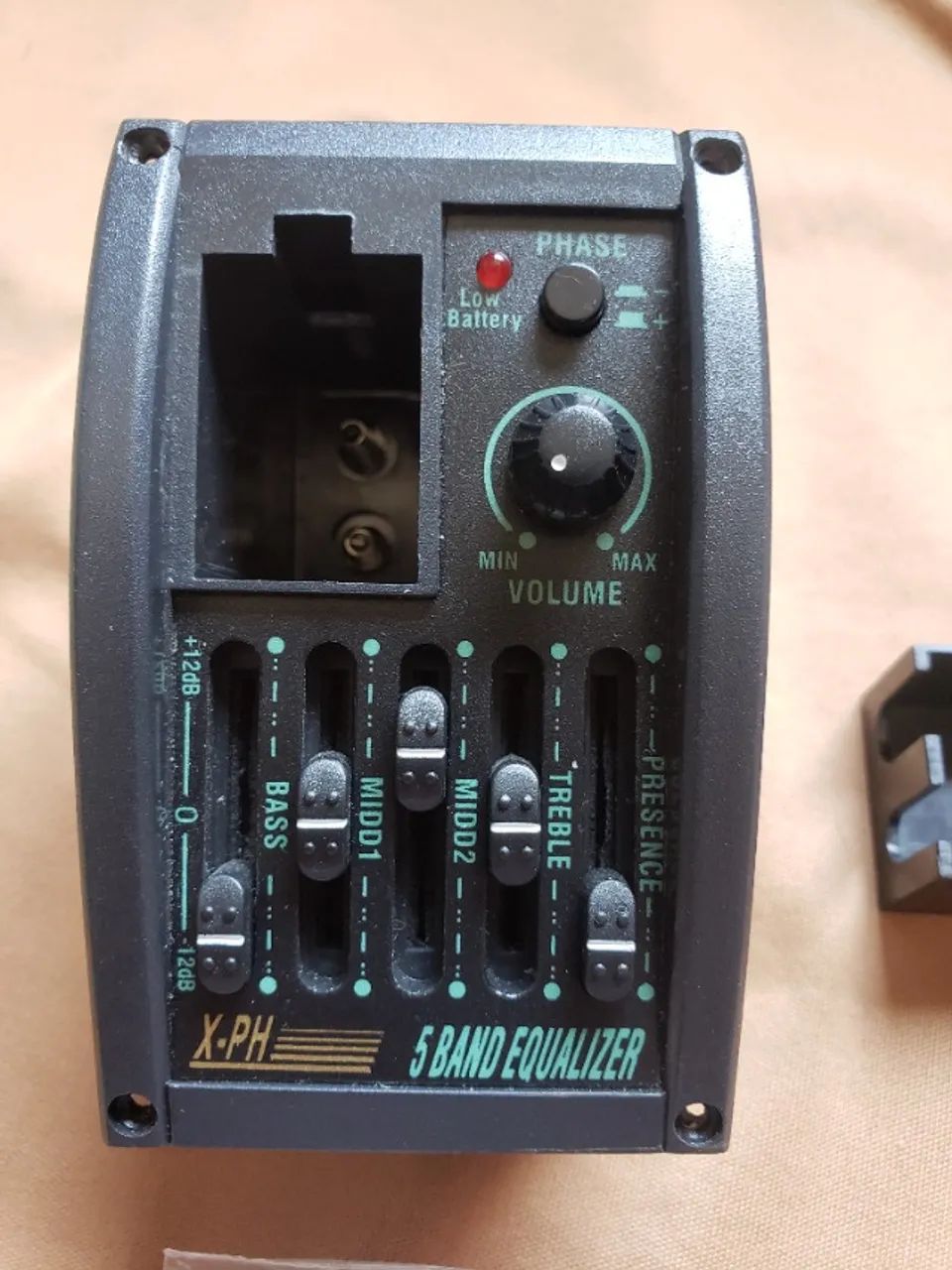 Equalizador para Violões - Hofma 