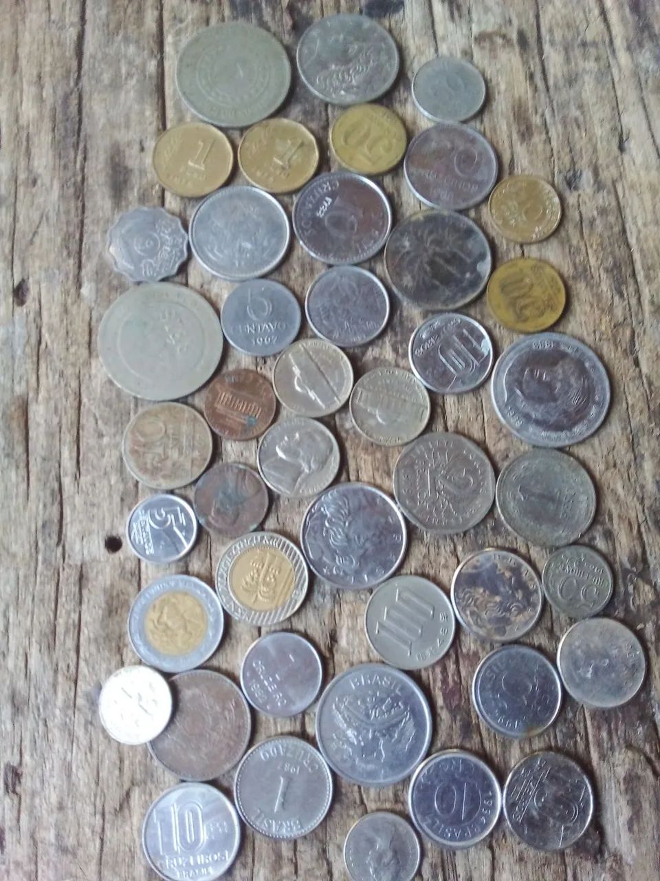 Moedas antigas todas por 50 - Foto 3