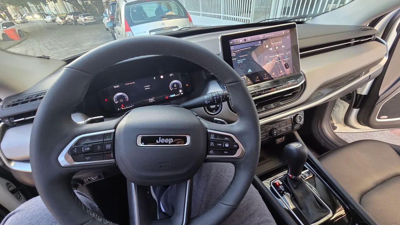 Jeep Compass Longitude Night Eagle 1.3 Flex 2025 - Foto 5