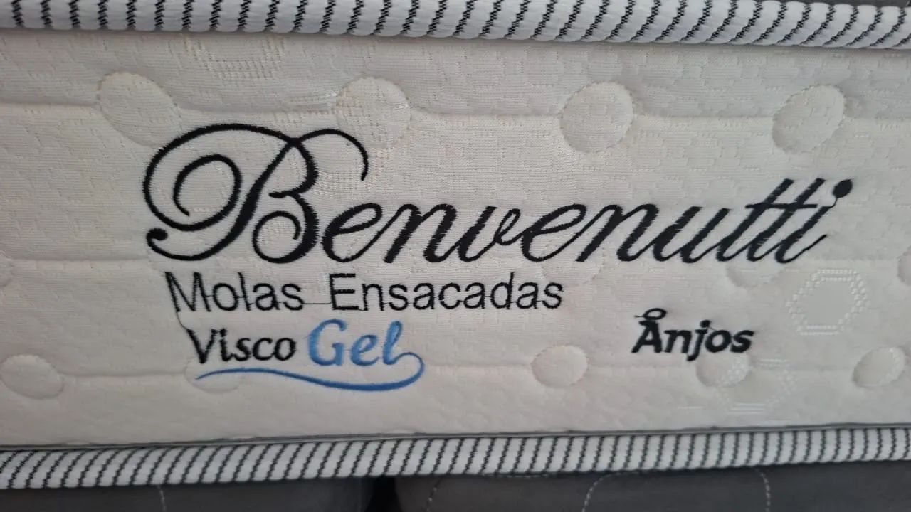Vendo cama box casal querem com baú - Foto 3