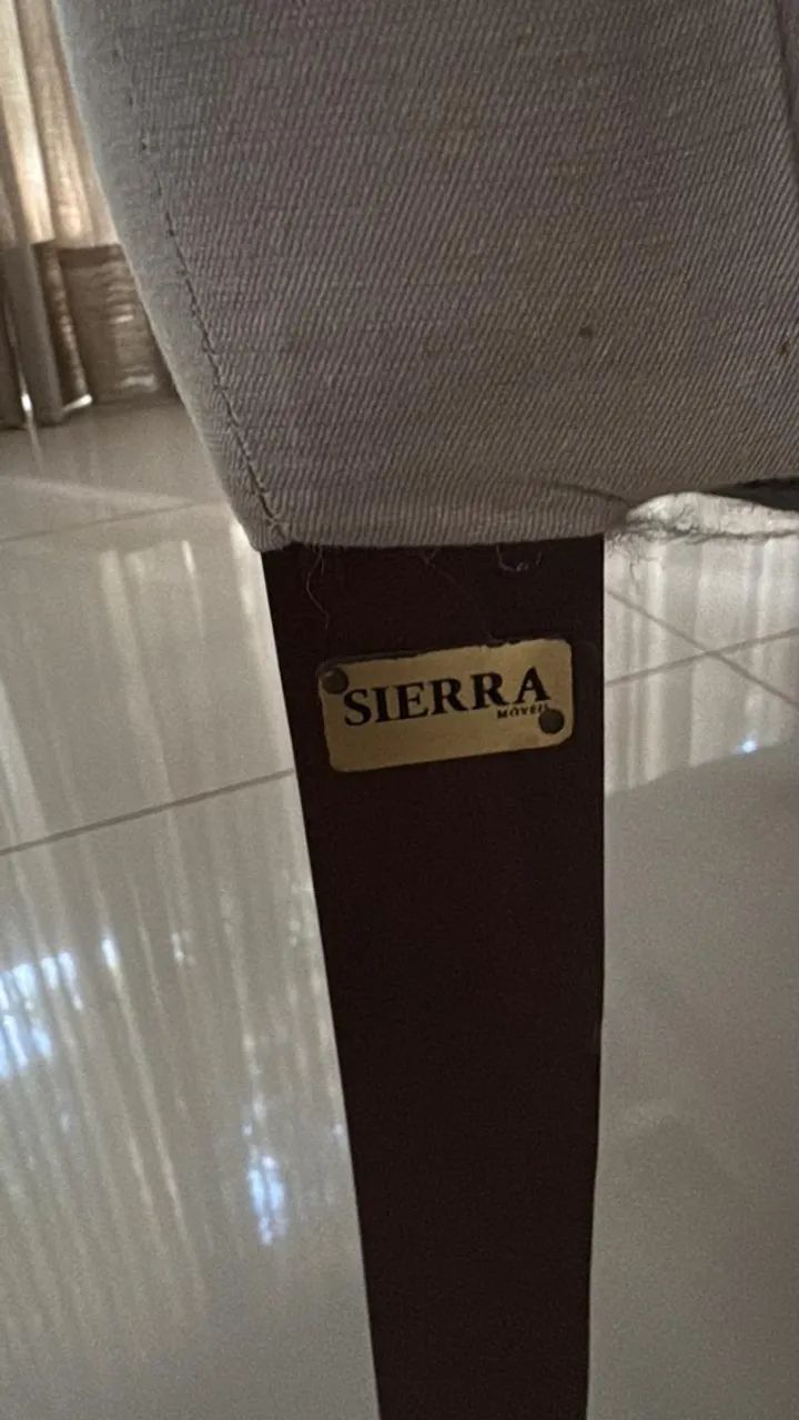 Mesa de Jantar Sierra com 8 cadeiras novíssima - Foto 2