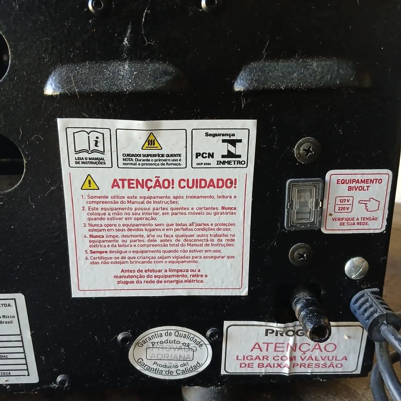 Churrasqueira portátil à gás 