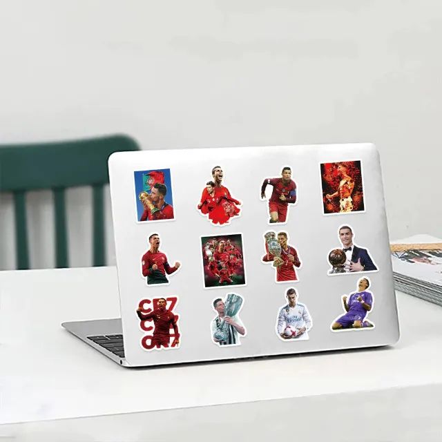 Kit 50 Unidades de Adesivos do Cristiano Ronaldo CR7 - Pcs Peças Autocolantes Futebol - Foto 5