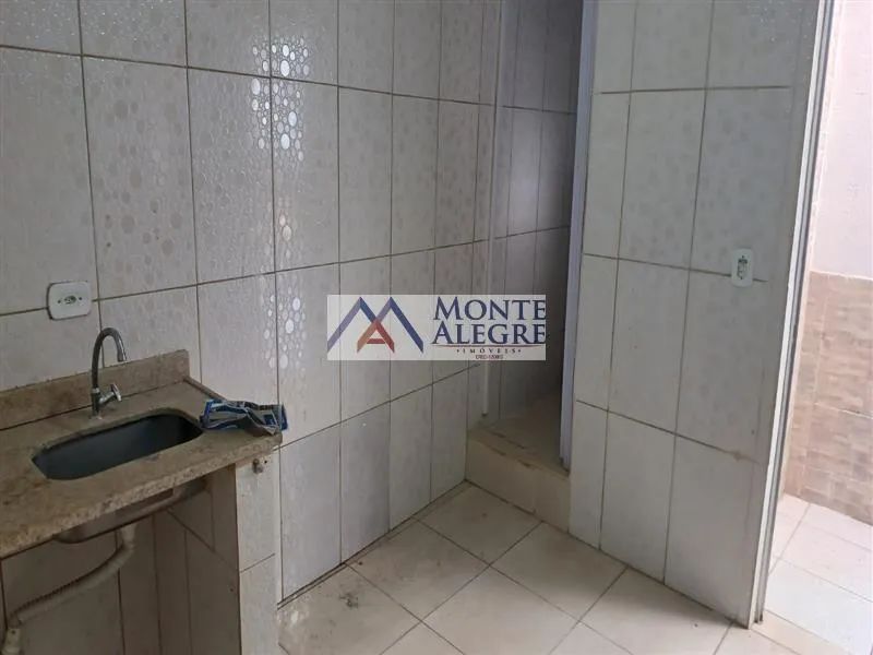 Casa residencial para aluguel no bairro Vila Império com 40 m² e 1 dormitório/quarto. - Foto 2
