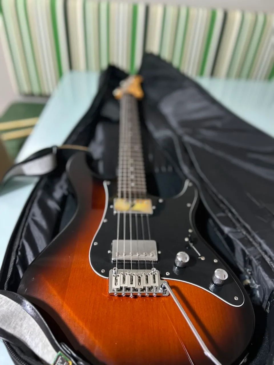 Guitarra  - Foto 5
