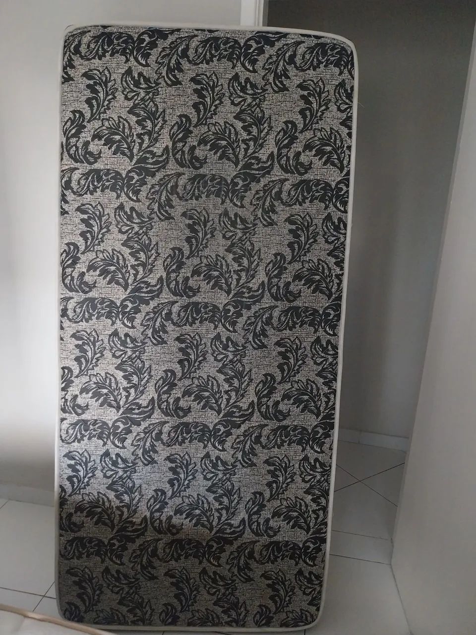 VENDO COLCHÃO SOLTEIRO  - Foto 3