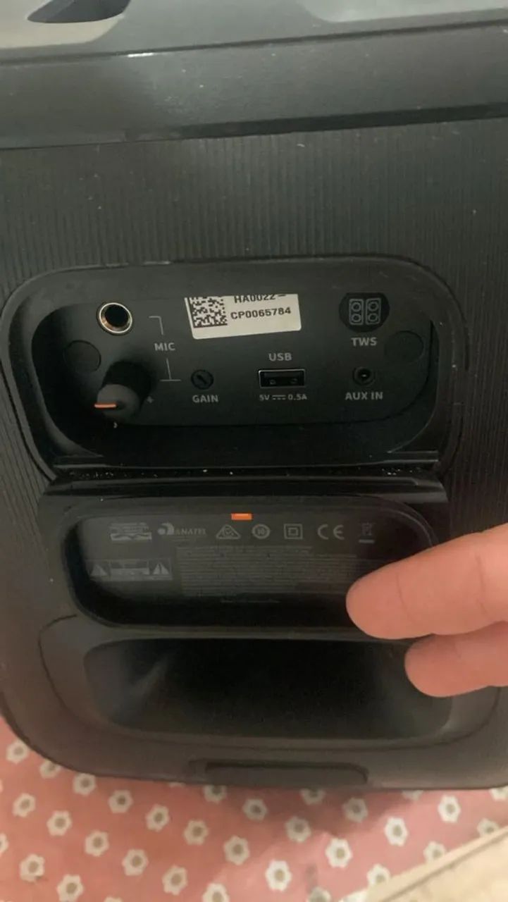 Caixa de som JBL  - Foto 4