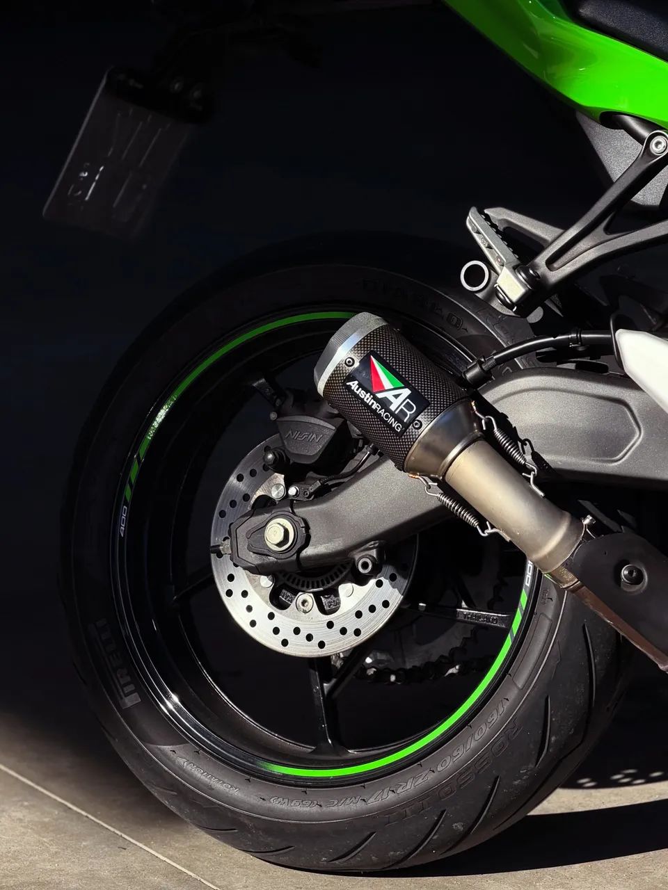 リピーター Ninja Zx-4r 2025 - 1531281005 | OLX