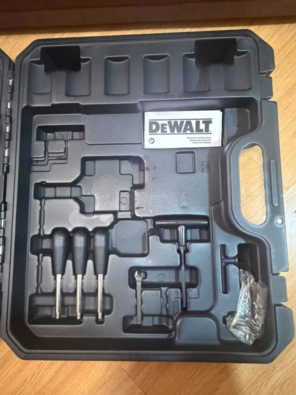DeWALT DWE1622K - Foto 3
