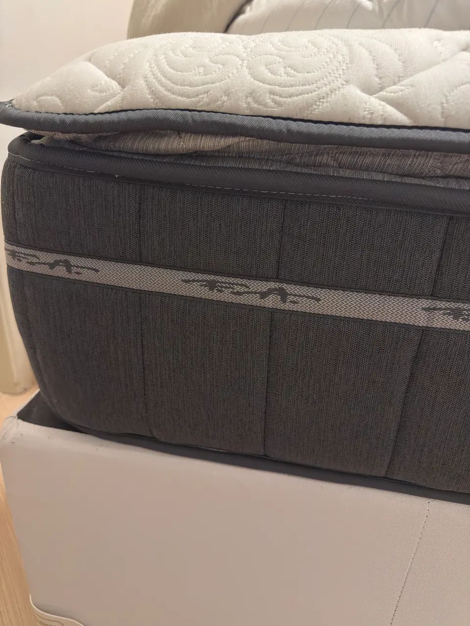Cama Queen com colchão e box biparti - Foto 4