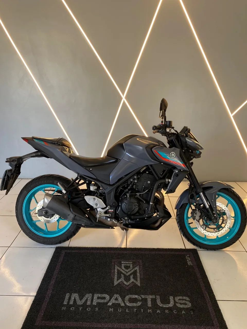 YAMAHA MT-03 321 2024 - Foto 2