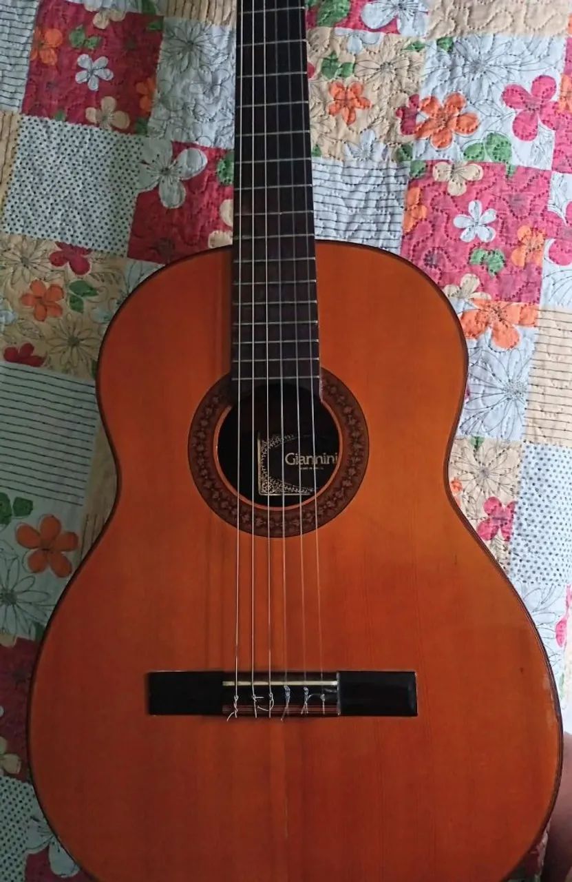 Violão Giannini 