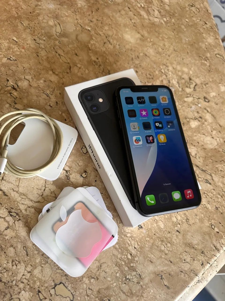 iPhone 11 impecável 
