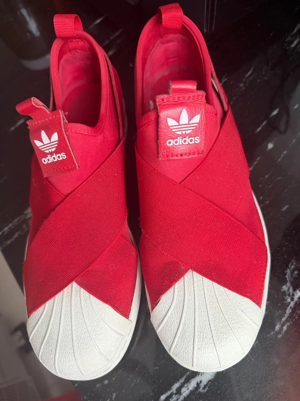 Tênis Adidas