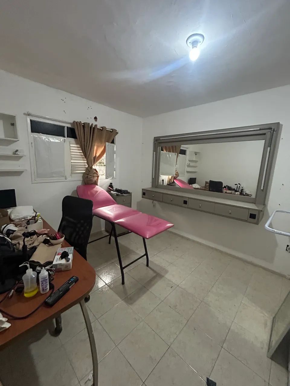 Bancada para salão com espelho  - Foto 2