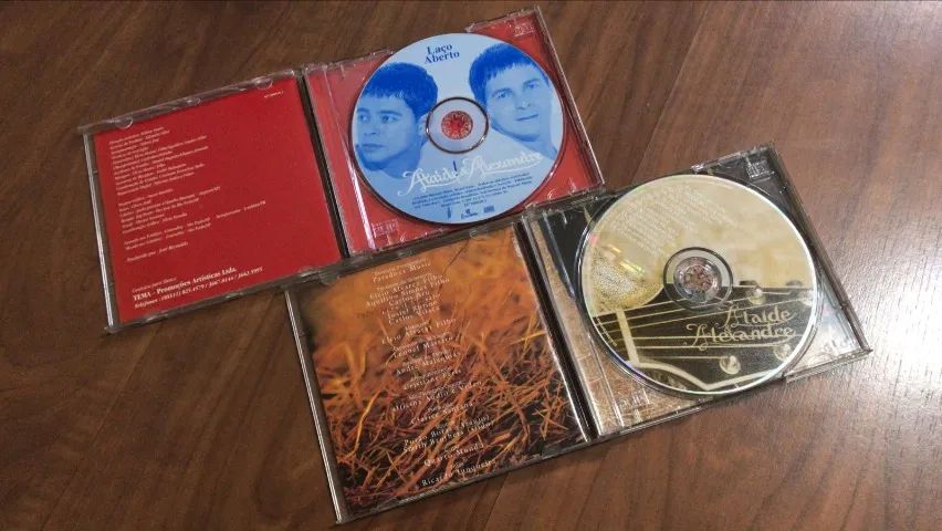 2 Cds Ataide e Alexandre - Foto 2