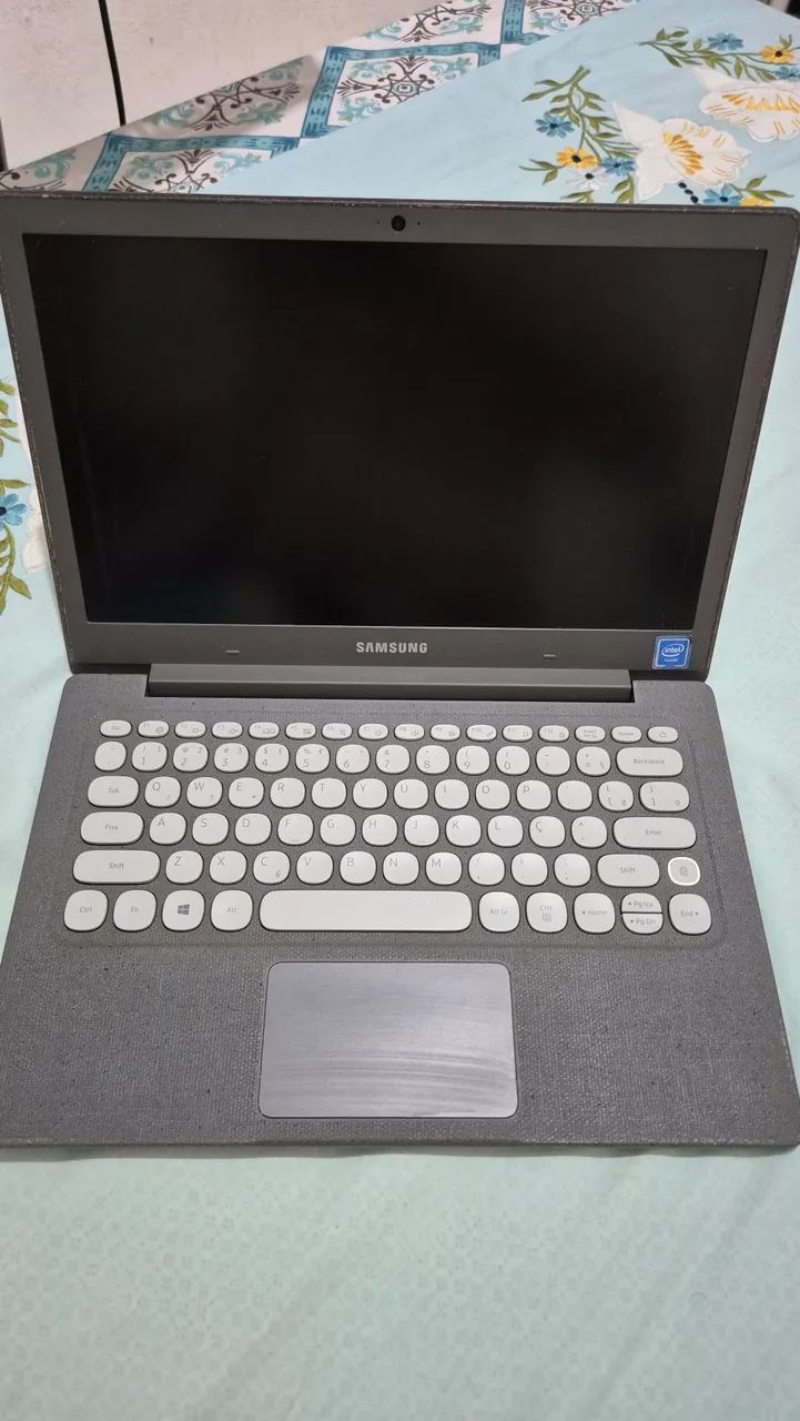 Notebook Samsung Flash F30 usado à venda