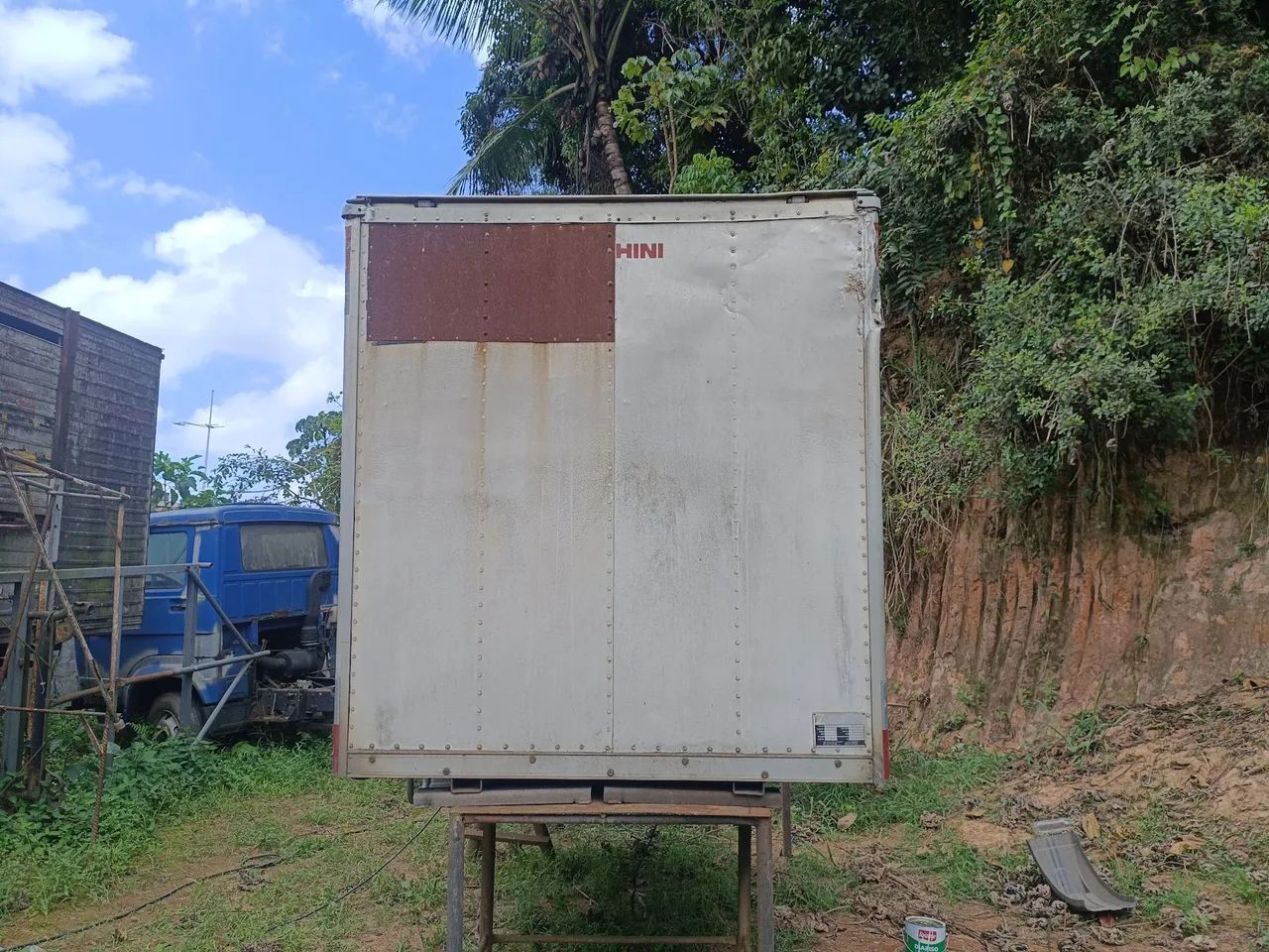 Baú para HR e Bongo  - Foto 2