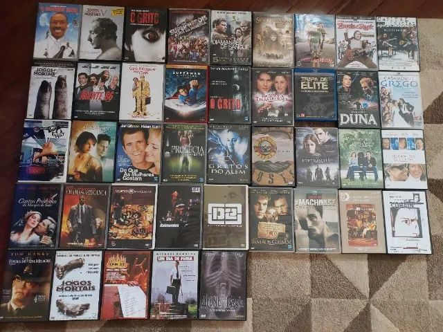 Títulos variados em DVD