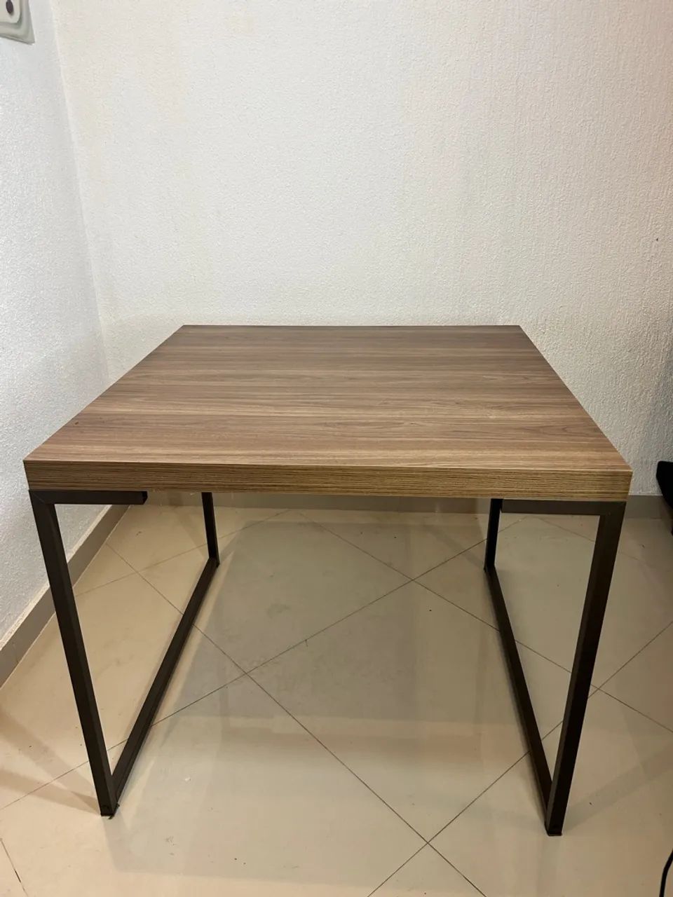 Mesa de jantar quadrada  - Foto 3